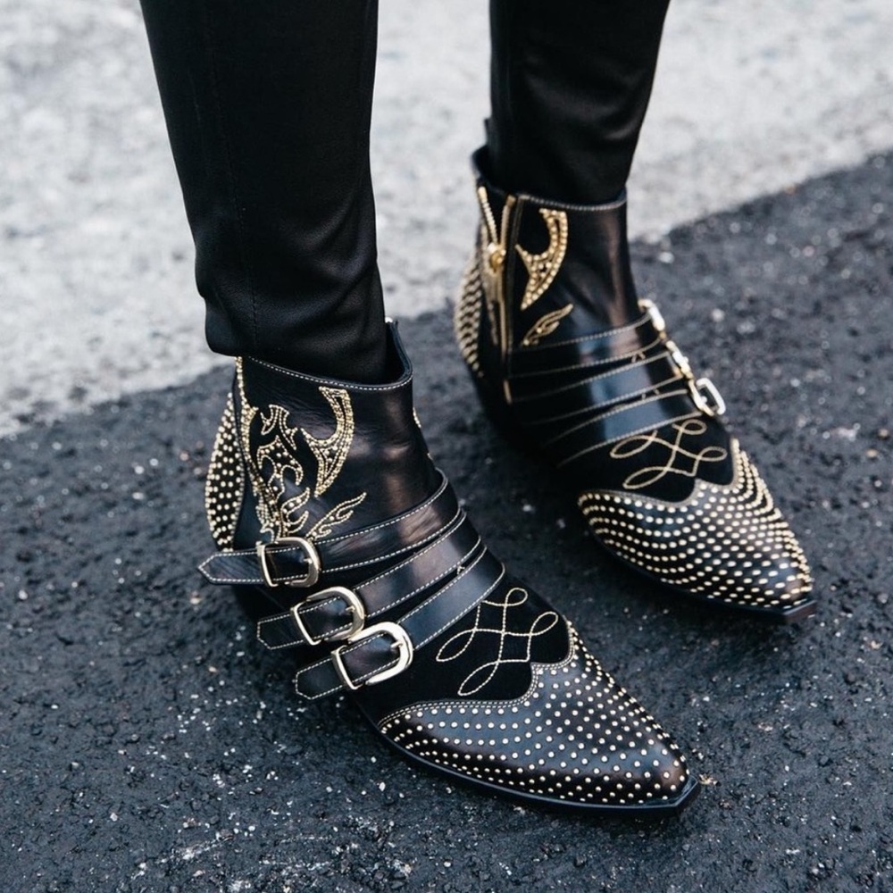 ANINE BING CHARLIE WOMENS 38 Black‎ and Gold Studded Ankle Boots leather - Picture 6 of 12